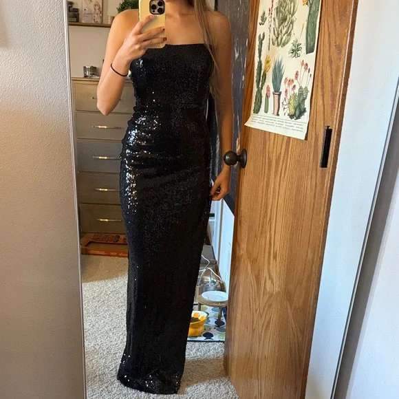 Windsor Black Sequin Dress - Picture 3 of 5